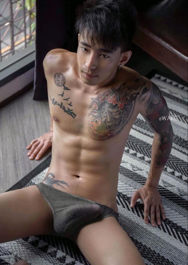 AWAKE-Issue-07--KoKo